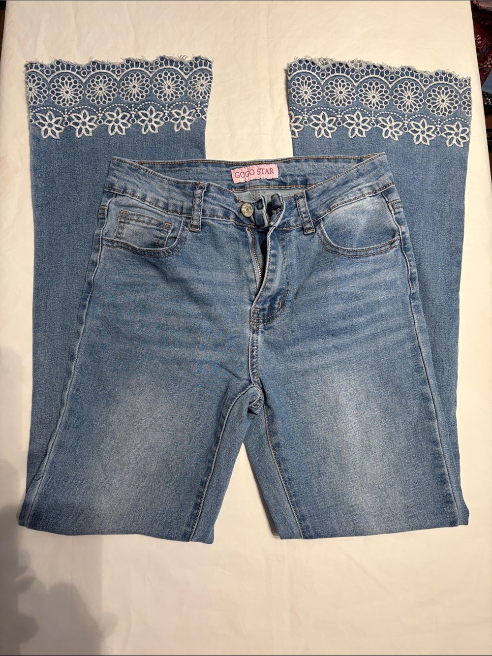 EUC Sz 16 Girl's Light Blue scallop hem stretch Jeans